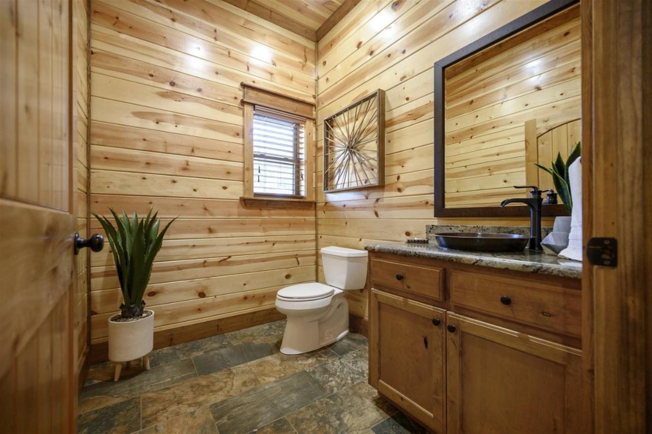 Grand Getaway Villa Broken Bow Exterior photo