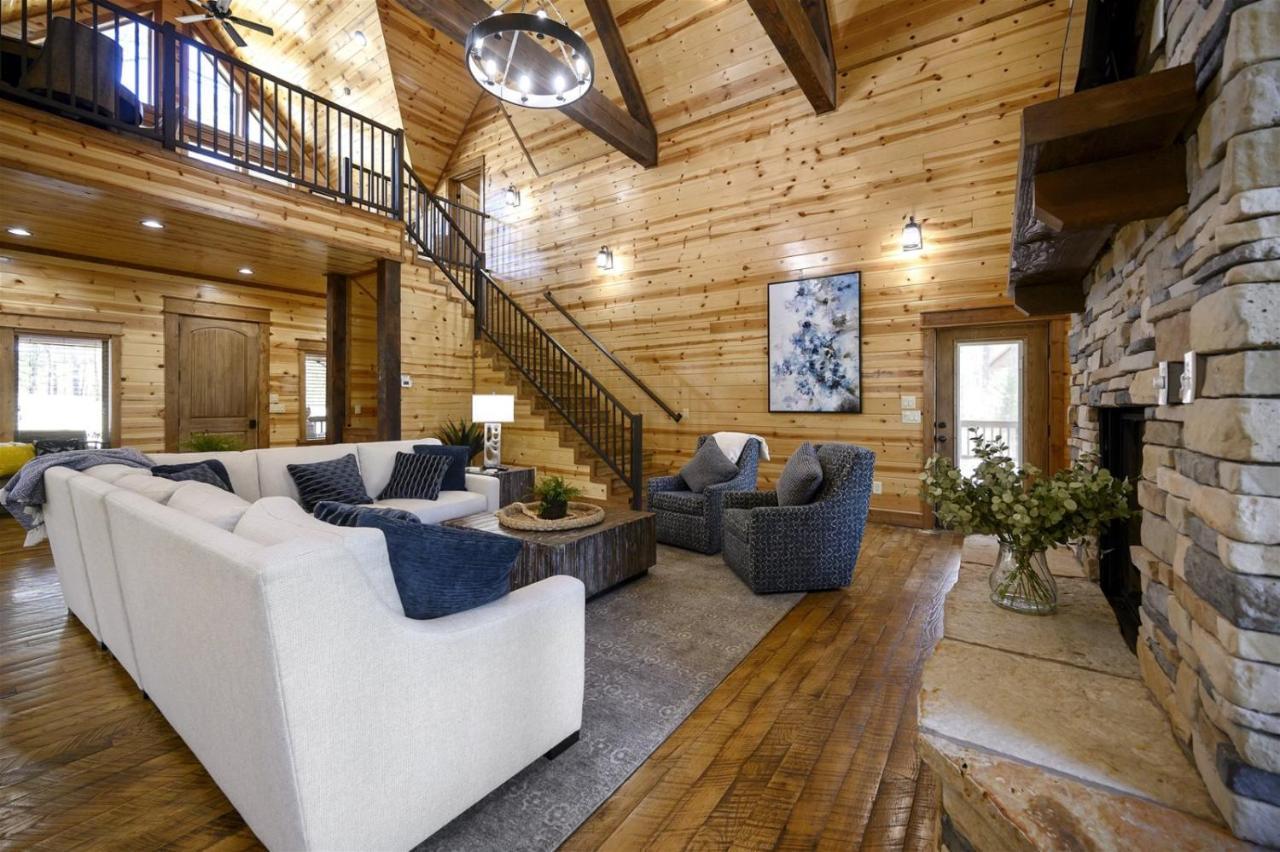 Grand Getaway Villa Broken Bow Exterior photo